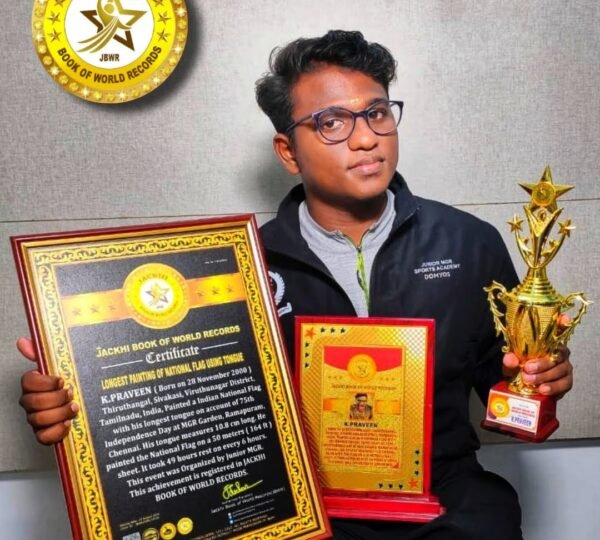 LONGEST PAINTING OF NATIONAL FLAG USING TONGUE