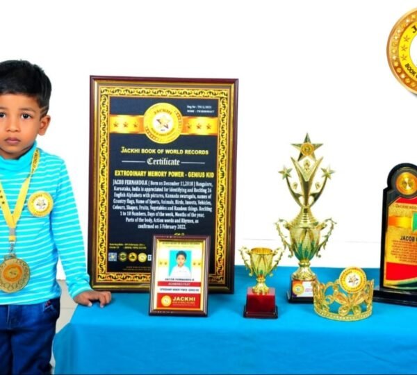 EXTRODINARY MEMORY POWER- GENIUS KID