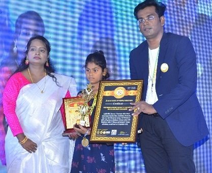 FIRST PERSON IN THE WORLD RECITED 1330 THIRUKKURAL WHILE SOLVING ABACUS CALCULATIONS