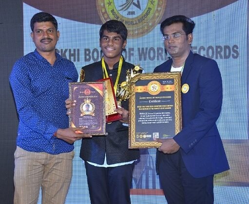 WORLD’S FIRST ROBO WHICH UNDERSTANDS HUMAN EMOTIONS WAS DISCOVERED BY THE YOUNGEST KID IN TAMILNADU