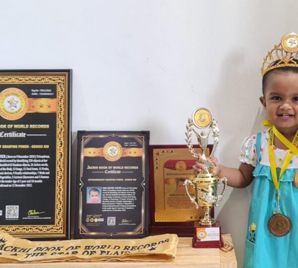 EXTRAORDINARY GRASPING POWER – GENIUS KID