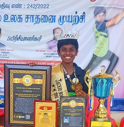 WORLD RECORD ON ROTATING SEVEN VARIETY OF MARTIAL ART WEAPONS RELENTLESSLY FOR 24 HOURS