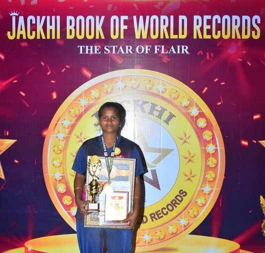 WORLD RECORD BY ROTATING FIVE TYPES OF MARTIAL ART WEAPONS FOR 24 HOURS