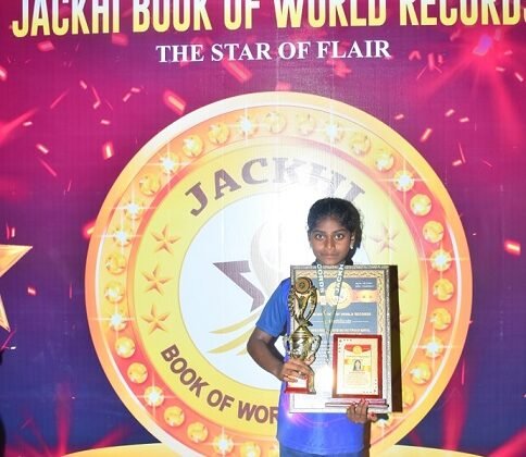 WORLD RECORD BY ROTATING THREE TYPES OF MARTIAL ART WEAPONS FOR THE LONGEST TIME