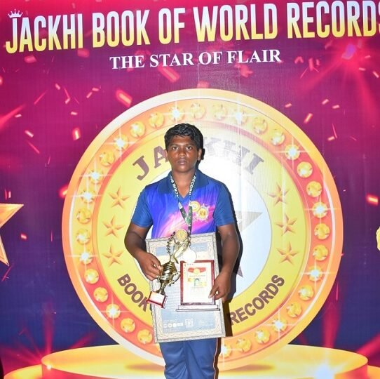 WORLD RECORD BY ROTATING FIVE TYPES OF MARTIAL ART WEAPONS FOR 24 HOURS