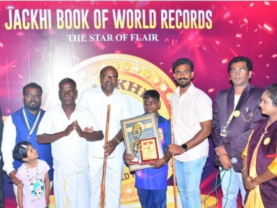 WORLD RECORD BY ROTATING THREE TYPES OF WEAPONS FOR THE LONGEST TIME