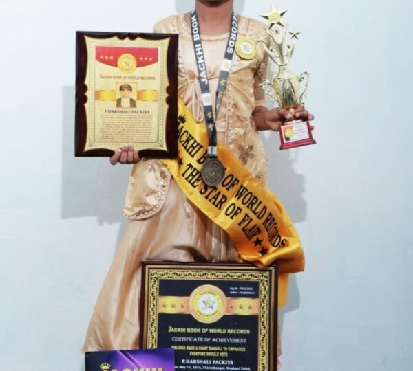 SIBLINGS MADE A GIANT RANGOLI TO EMPHASIZE EVERYONE SHOULD VOTE
