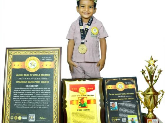 EXTRAORDINARY GRASPING POWER- GENIUS KID