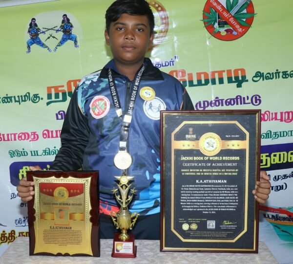 LONGEST ROTATION OF MULTIPLE MARTIAL ART WEAPONS BY AN INDIVIDUAL FOR 80 MINUTES WHILE ON A MOVING BOAT