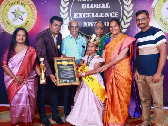 MOST MINIATURE FOOD ITEMS CREATED WITH CLAY MOULD BY AN INDIVIDUAL IN A SHORT DURATION