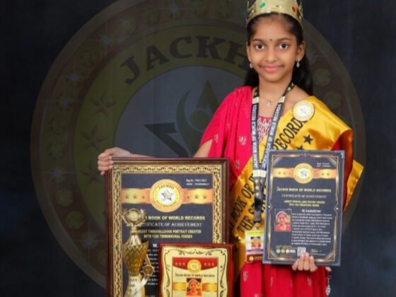 LARGEST THIRUVALLUVAR PORTRAIT CREATED WITH 1330 THIRUKKURAL VERSES