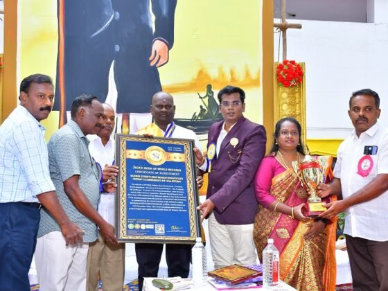 MAXIMUM STUDENTS DRAW MAHAKAVI BHARATHIYAR’S PORTRAIT TO COMMEMORATE HIS 142nd BIRTHDAY