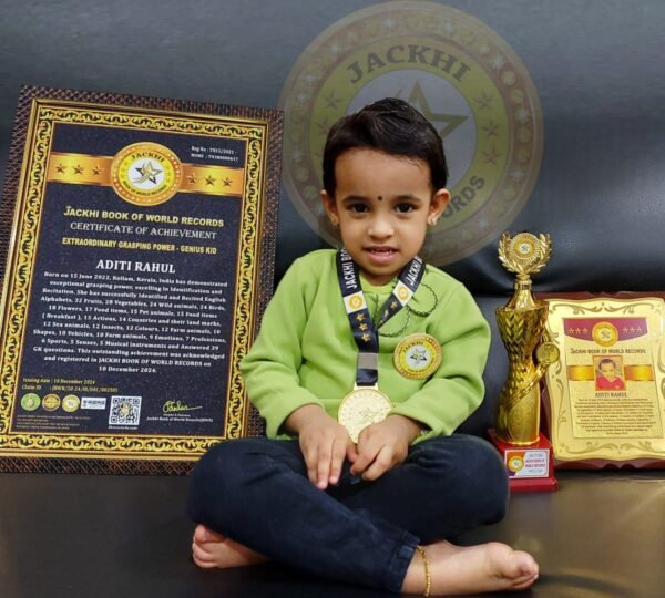 EXTRAORDINARY GRASPING POWER – GENIUS KID